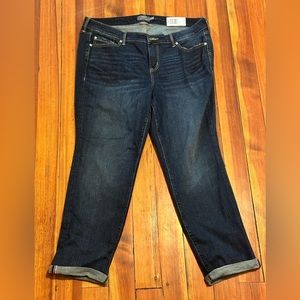 Torrid new with tags curvy bootcut jeans 18
